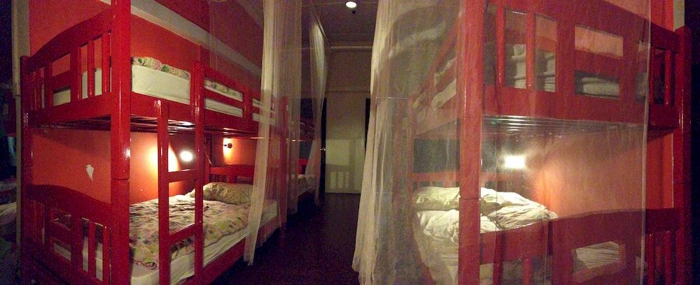 Cube Boutique Capsule At Kampong Glam Kapselhotel